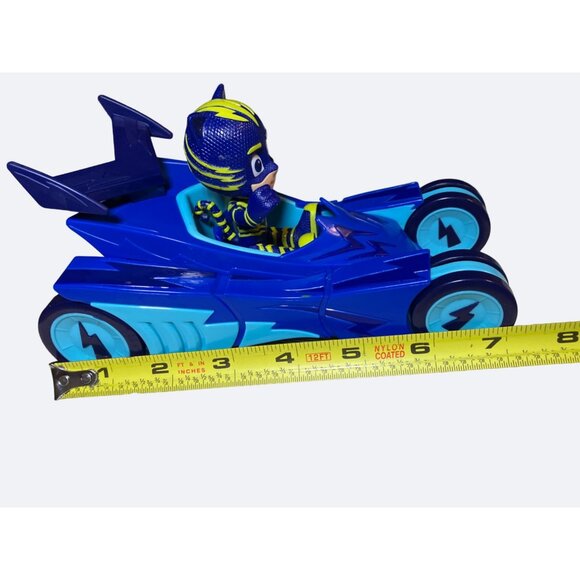 PJ Masks Cat-Car and Catboy Action Figure - Picture 4 of 7